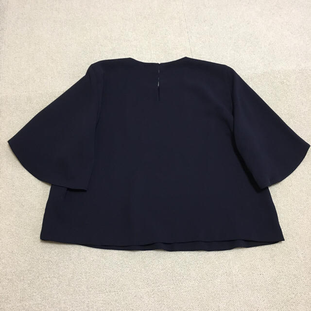 ZARA(ザラ)のZARA☆フレア袖ブラウス未使用☆ レディースのトップス(シャツ/ブラウス(半袖/袖なし))の商品写真