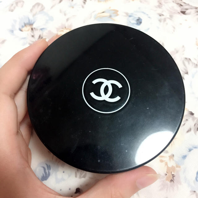 CHANEL(シャネル)のCHANEL プードゥル ユニヴェルセル リーブル コスメ/美容のベースメイク/化粧品(フェイスパウダー)の商品写真