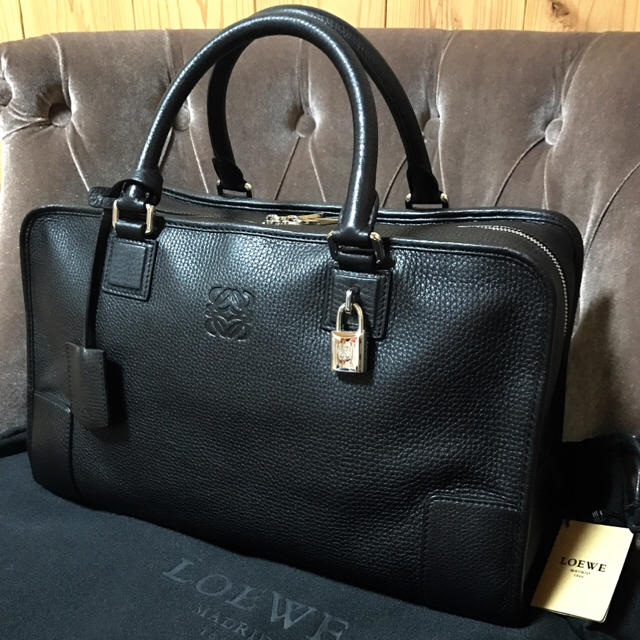 クリスマス特集2022 LOEWE - 【専用です】未使用 ロエベ バッグ 黒