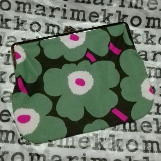 マリメッコ(marimekko)のマリメッコ Mini Unikko/Puolikas
kukkaroがま口ポーチ(ポーチ)