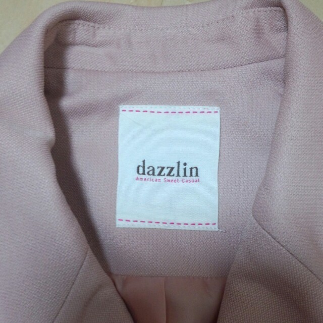 dazzlin(ダズリン)のﾀﾞｽﾞﾘﾝ♡ﾃｰﾗｰﾄﾞｼﾞｬｹｯﾄ レディースのジャケット/アウター(テーラードジャケット)の商品写真