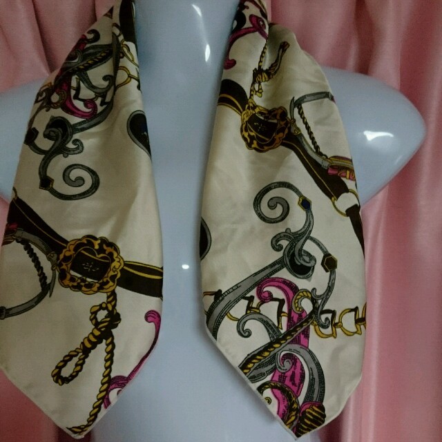 さらに値下げ スカーフ (パル) レディースのファッション小物(バンダナ/スカーフ)の商品写真