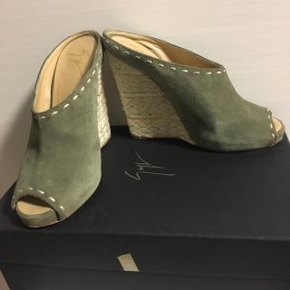 ジュゼッペザノッティ(GIUZEPPE ZANOTTI)のジュゼッペザノッティ ウェッジサンダル  スエード特別値下げ中(サンダル)