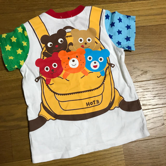 HOT BISCUITS(ホットビスケッツ)の100cm ミキハウス ビーンズ君リュックTシャツ キッズ/ベビー/マタニティのキッズ服男の子用(90cm~)(Tシャツ/カットソー)の商品写真