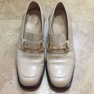 グッチ(Gucci)のグッチ ローファー 36 1/2 (ローファー/革靴)