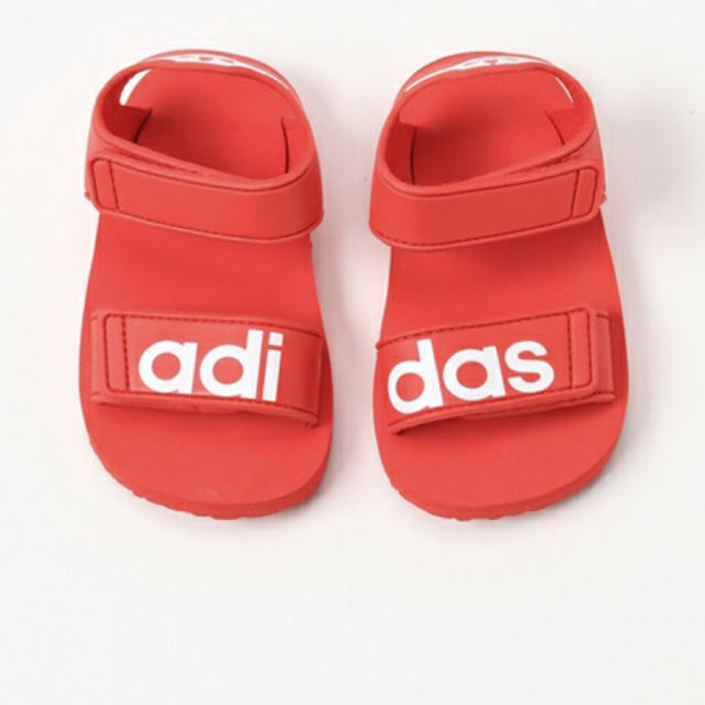 adidas(アディダス)のadidasキッズサンダル13 キッズ/ベビー/マタニティのベビー靴/シューズ(~14cm)(サンダル)の商品写真