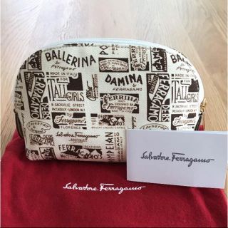 サルヴァトーレフェラガモ(Salvatore Ferragamo)の！新品未使用！フェラガモ ポーチ(ポーチ)