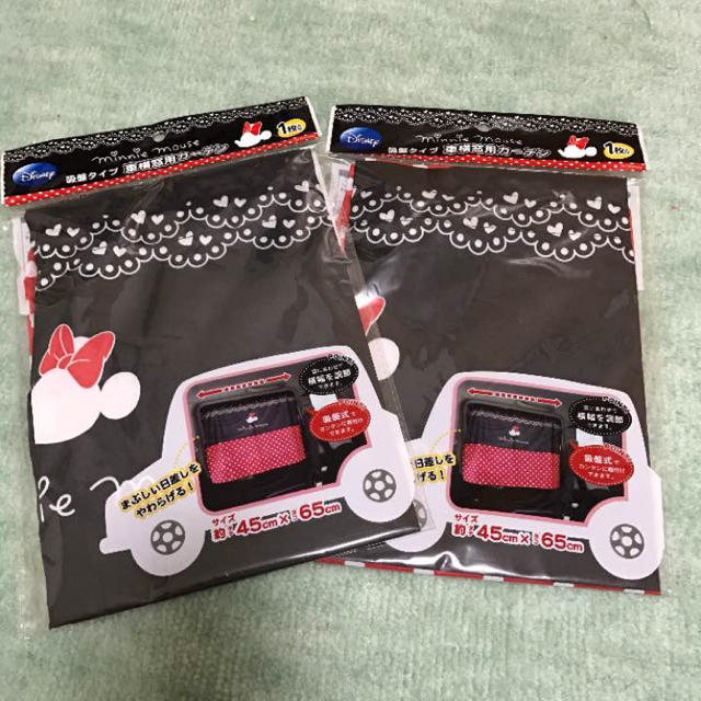 Disney(ディズニー)の《SALE》カー用品 ミニーちゃんカーテン 自動車/バイクの自動車(車内アクセサリ)の商品写真