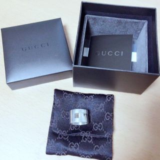 グッチ(Gucci)のお買い得❗️GUCCIシルバーリング 箱付き♡(リング(指輪))