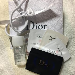 クリスチャンディオール(Christian Dior)のディオール♡試供品6点♡ショッパー付(サンプル/トライアルキット)