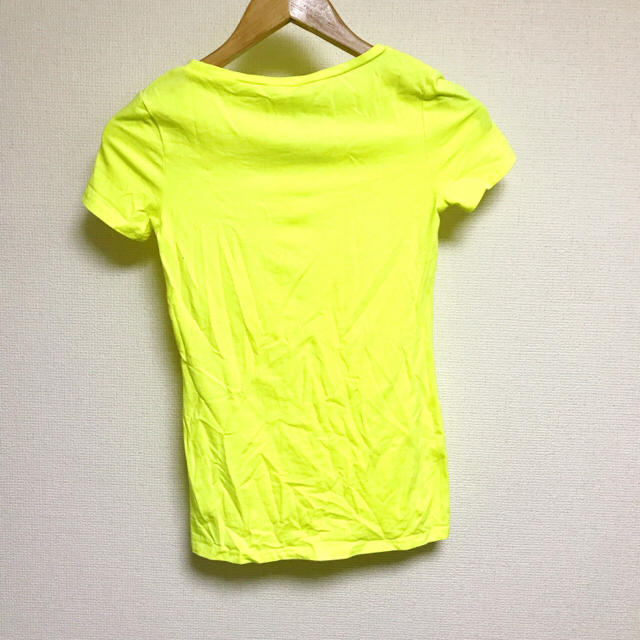 ネオンイエロー Tシャツ レディースのトップス(Tシャツ(半袖/袖なし))の商品写真