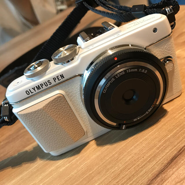 新しい季節 OLYMPUS ☆wi-fi搭載☆大人気ホワイト - OLYMPUS pen e-pl7 ...