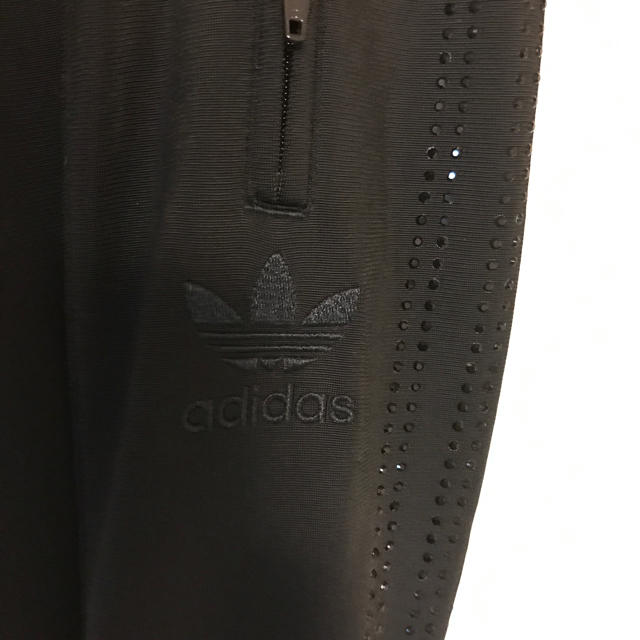 adidas(アディダス)のadidasジャージ レディースのルームウェア/パジャマ(ルームウェア)の商品写真