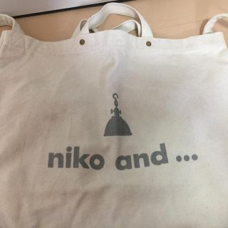 ニコアンド(niko and...)のp様 お取り置き niko and... トートバッグ白(トートバッグ)