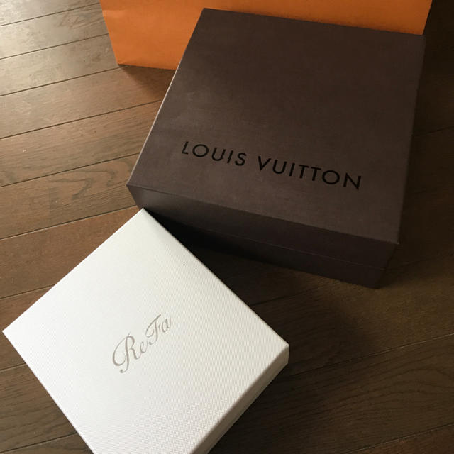 LOUIS VUITTON - LV箱の通販 by うらら's shop｜ルイヴィトンならラクマ