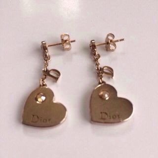 ディオール(Dior)の葵様♡  Dior ハートピアス(ピアス)