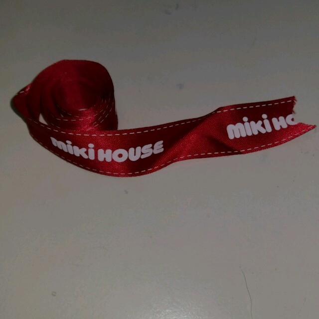 mikihouse(ミキハウス)のMIKI HOUSE赤いリボン！ ハンドメイドの素材/材料(生地/糸)の商品写真