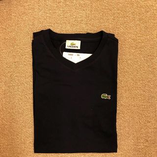 ラコステ(LACOSTE)の8/12までの出品！最終値下げ༶新品タグ付き ラコステ VネックTシャツ(Tシャツ(半袖/袖なし))