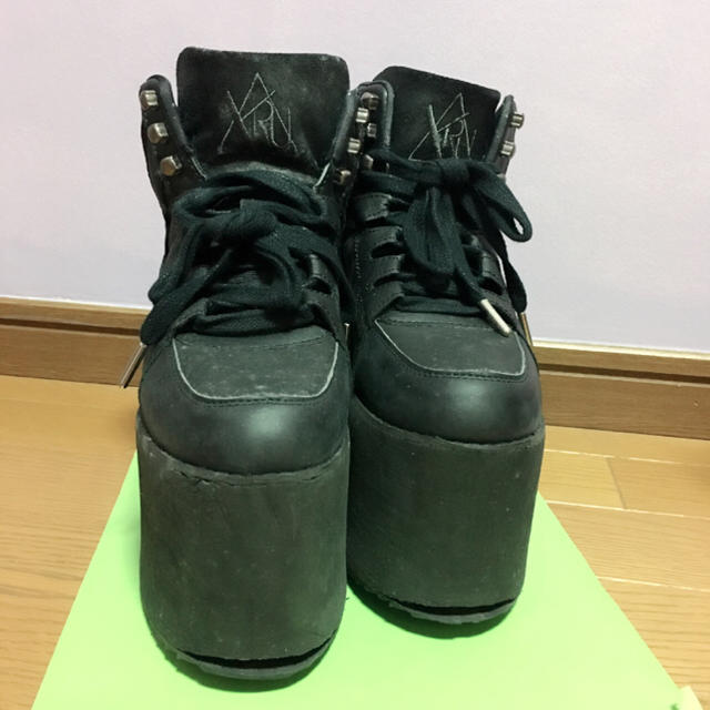 YRU(ワイアールユー)の厚底 アメリカ本家 YRU 10.5cm  レディースの靴/シューズ(スニーカー)の商品写真