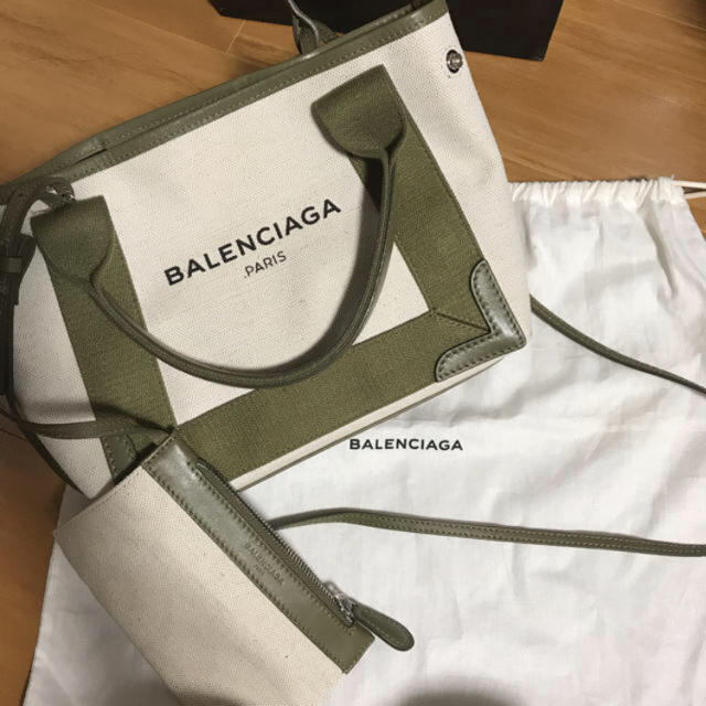 Balenciaga(バレンシアガ)のバレンシアガ♡トート★XS レディースのバッグ(トートバッグ)の商品写真