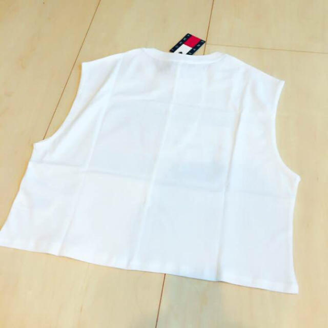 TOMMY HILFIGER - 新品未使用 tommy jeans90sロゴ入りタンクトップの ...