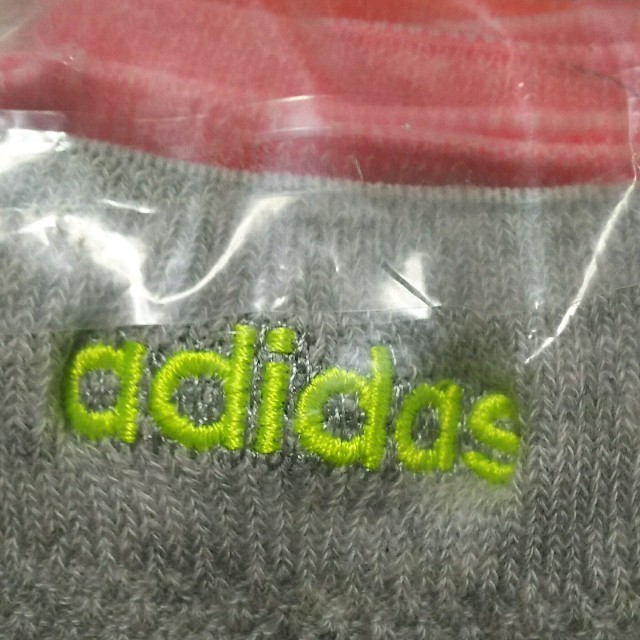 adidas(アディダス)の１足あたり399円！アディダス ソックス７足  22-24㎝ 曜日入り！新品 レディースのレッグウェア(ソックス)の商品写真