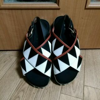 マルニ(Marni)のマルニ MARNI フットベッドサンダル 37 完売(サンダル)