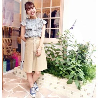 フラワー(flower)のlace up skirt～ﾚｰｽｱｯﾌﾟｽｶｰﾄ (ひざ丈スカート)