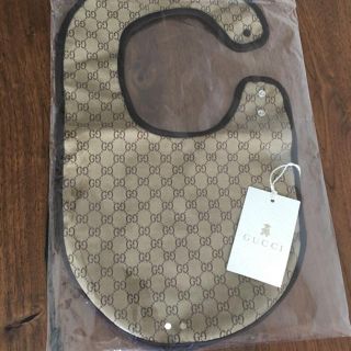 グッチ(Gucci)のあぷぷ様 専用  GUCCI スタイ キッズ ベビー チルドレン(ベビースタイ/よだれかけ)