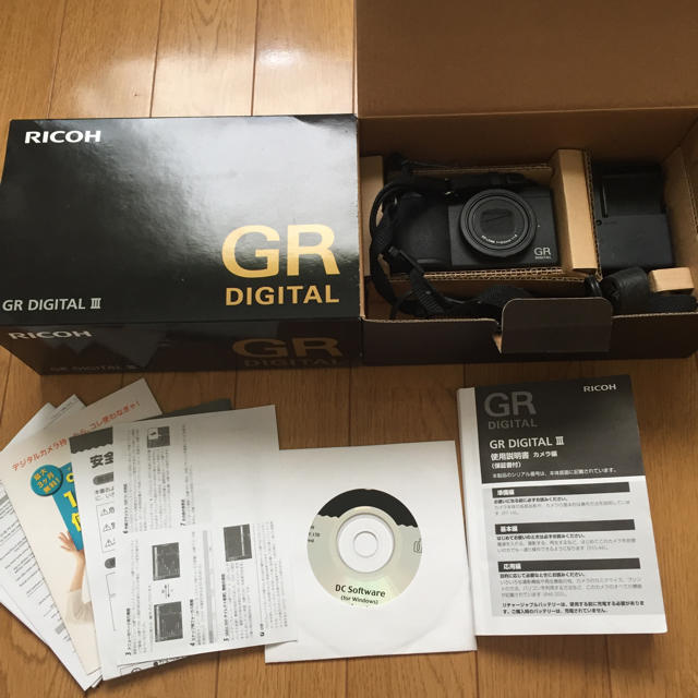 RICOH(リコー)の専用です スマホ/家電/カメラのカメラ(コンパクトデジタルカメラ)の商品写真