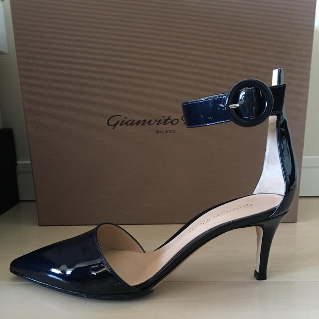 ジャンヴィトロッシ パンプス Gianvito Rossi 35ハーフ