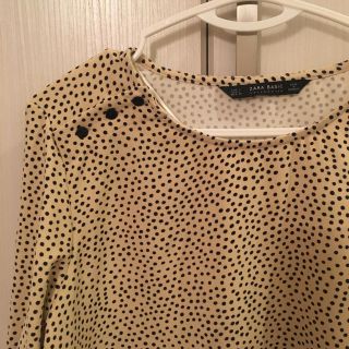 ザラ(ZARA)のザラ ドット トップス(カットソー(長袖/七分))