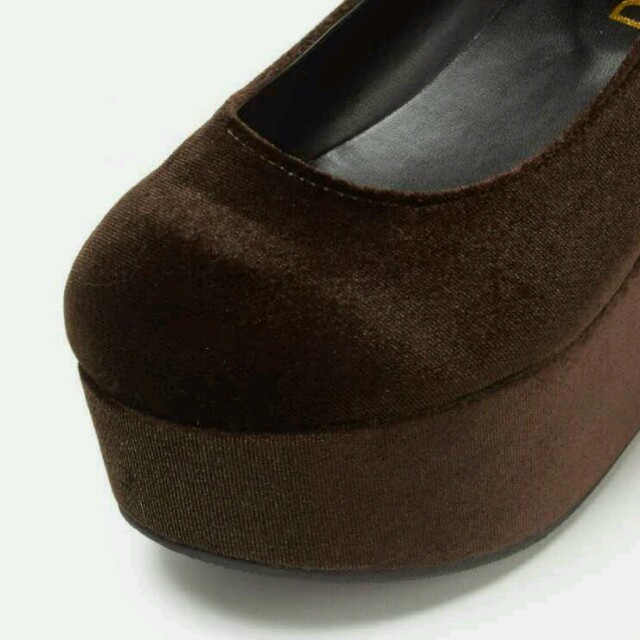 WEGO(ウィゴー)のベロア刺繍パンプス

(パープル) レディースの靴/シューズ(ハイヒール/パンプス)の商品写真