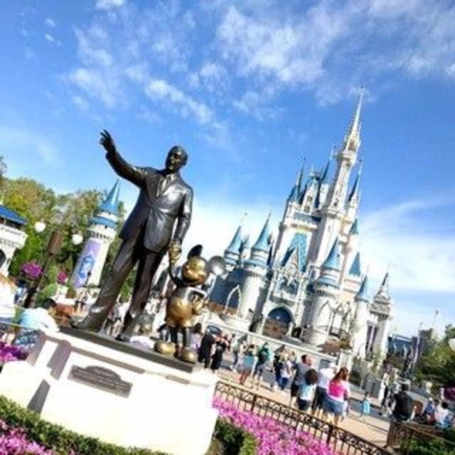 Disney - 【海外ディズニー限定 ベル・カチューシャ】ディズニー