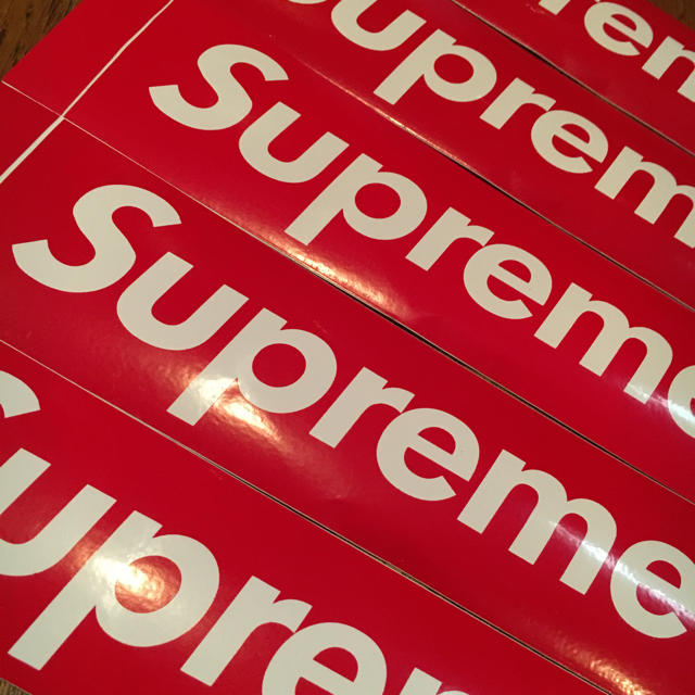 Supreme(シュプリーム)のステッカー 【ころさん専用】 エンタメ/ホビーのエンタメ その他(その他)の商品写真