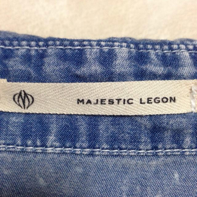 MAJESTIC LEGON(マジェスティックレゴン)のデニムシャツ♬ レディースのトップス(シャツ/ブラウス(長袖/七分))の商品写真