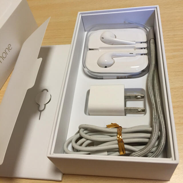 Apple auの通販 by ぷりん's shop｜アップルならラクマ - iPhone6 16ga 好評国産