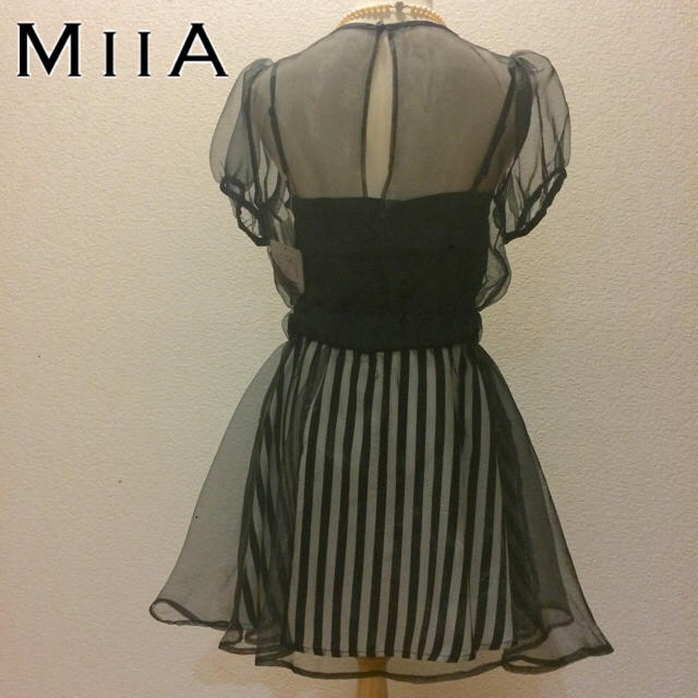 MIIA(ミーア)のまかろん様専用Miia♡新品タグ付きミニワンピース シースルーストライプ レディースのワンピース(ミニワンピース)の商品写真