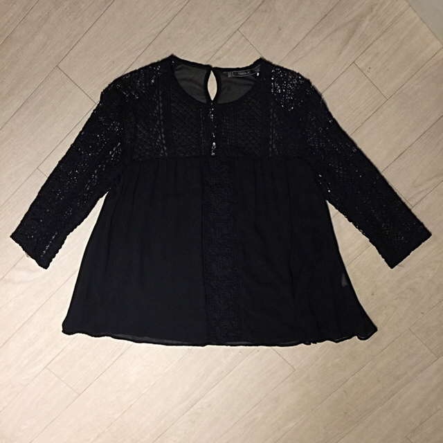 ZARA(ザラ)のkiyokiyo 様 専用 です。ZARA ブラックレースシフォン ブラウス レディースのトップス(シャツ/ブラウス(長袖/七分))の商品写真