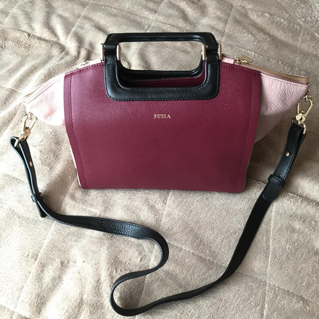 ☆お取り置き7日まで☆【FURLA】ハンドショルダーバッグレディース