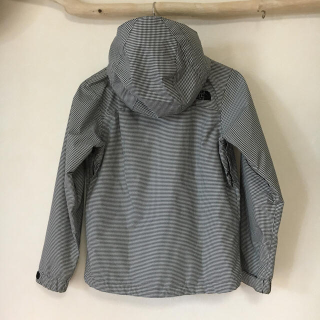 THE NORTH FACE(ザノースフェイス)のノースフェイス スクープジャケット 【美品】 レディースのジャケット/アウター(ナイロンジャケット)の商品写真