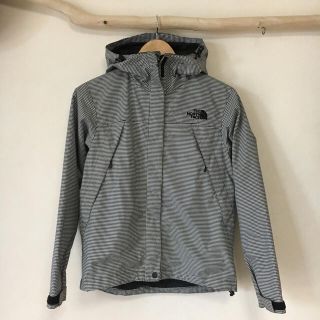 ザノースフェイス(THE NORTH FACE)のノースフェイス スクープジャケット 【美品】(ナイロンジャケット)