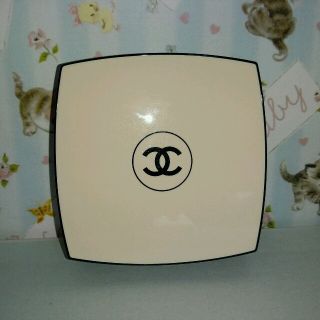 シャネル(CHANEL)のCHANEL☆UVプレストパウダー シャネル SPF15・PA++(フェイスパウダー)