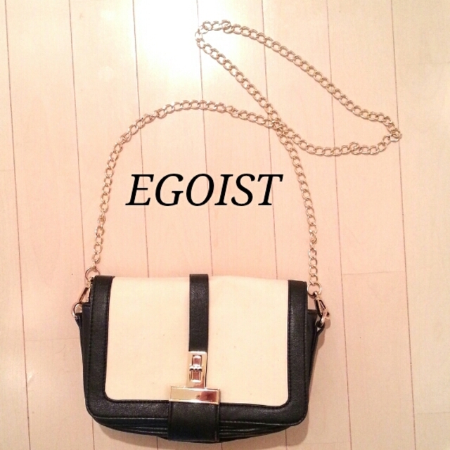 EGOIST(エゴイスト)のEGOIST チェーンBAG レディースのバッグ(クラッチバッグ)の商品写真