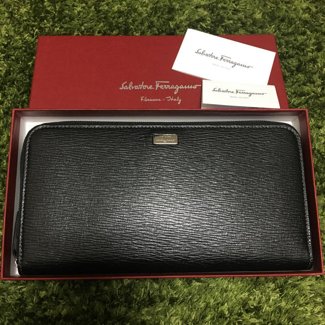 Salvatore Ferragamo(サルヴァトーレフェラガモ)の売り切れ  Salvatore Ferragamo  メンズのファッション小物(長財布)の商品写真