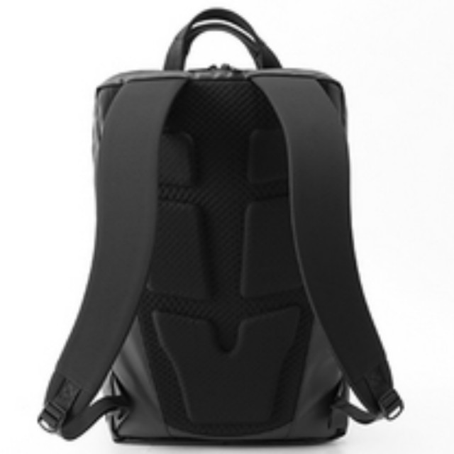 adidas(アディダス)の新品未使用タグ付き ノース・フェイス バイト スリム 黒 リュック/バックパック メンズのバッグ(バッグパック/リュック)の商品写真