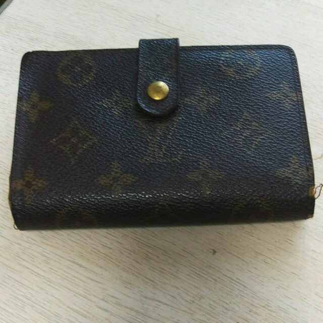 LOUIS VUITTON(ルイヴィトン)のルイヴィトン財布 レディースのファッション小物(財布)の商品写真