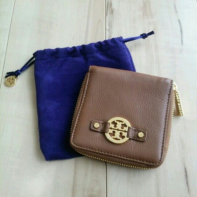 Tory Burch(トリーバーチ)のjojo様専用☆ Tory Burch 折り財布 未使用 レディースのファッション小物(財布)の商品写真