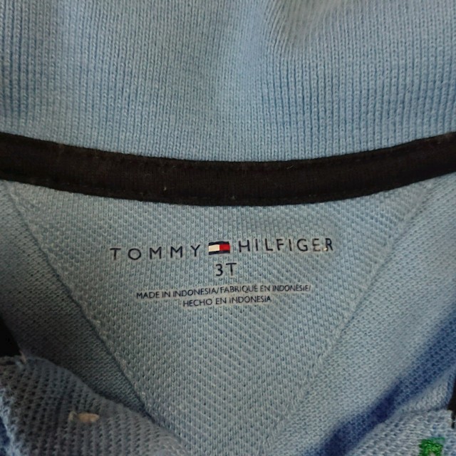 TOMMY HILFIGER(トミーヒルフィガー)のTOMMY HILFIGER☆KIDS☆海外購入☆ﾎﾟﾛｼｬﾂ☆3T キッズ/ベビー/マタニティのキッズ服男の子用(90cm~)(Tシャツ/カットソー)の商品写真