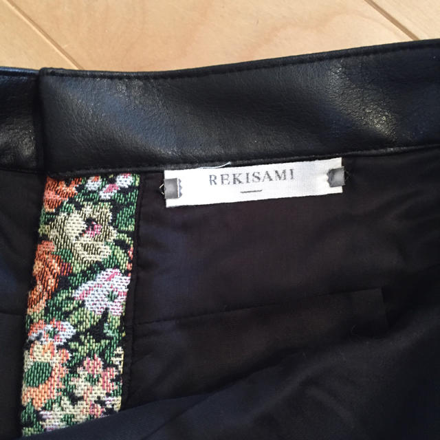 DEUXIEME CLASSE(ドゥーズィエムクラス)のREKISAMI ゴブラン織タイトスカート   レディースのスカート(ひざ丈スカート)の商品写真